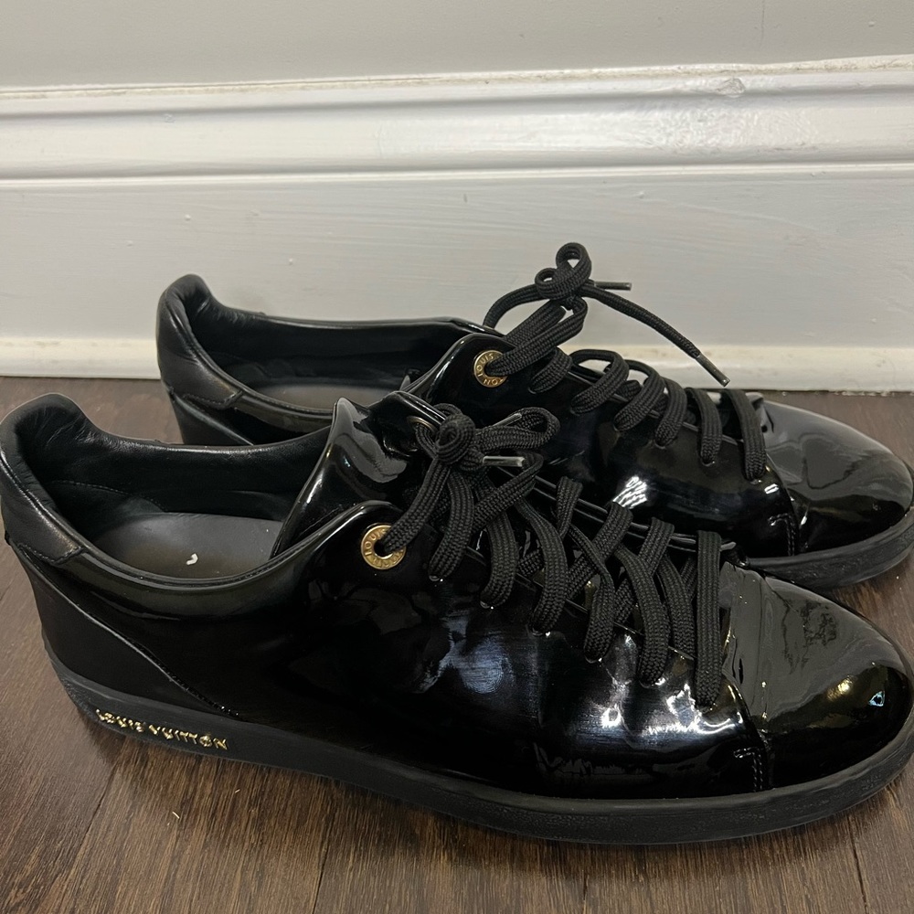 Black Patent leather Louis Vuitton sneakers size 41